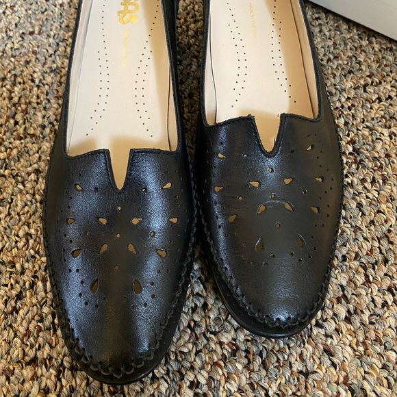 SAS Sonyo Dress Shoes Size 9.5 - Picture 1 of 5